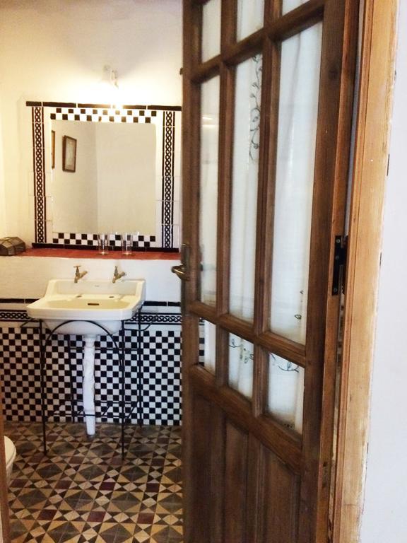 Cortijo El Berrocal Guest House Касала де ла Сиера Стая снимка